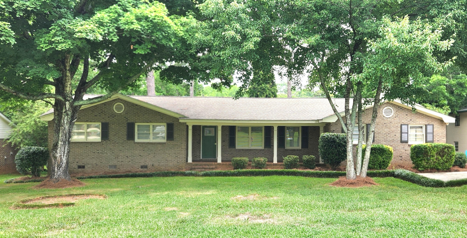 1482 Wesley Drive, Griffin GA — exterior view